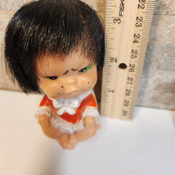 Vintage Hong Kong Moody Cutie Vinyl Dolls Set of 3 Crying Grumpy Pouting 3.5in - Picture 2 of 7
